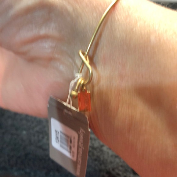 Canvas Gold Tone and Gray Bangle! - Picture 5 of 7